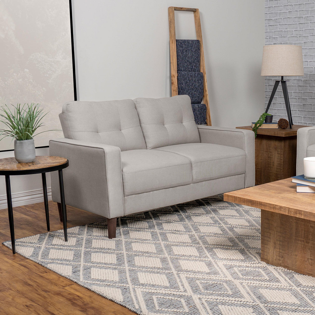  Coaster Furniture Bowen 506786 Upholstered Track Arm Tufted Loveseat - Beige IMAGE 9