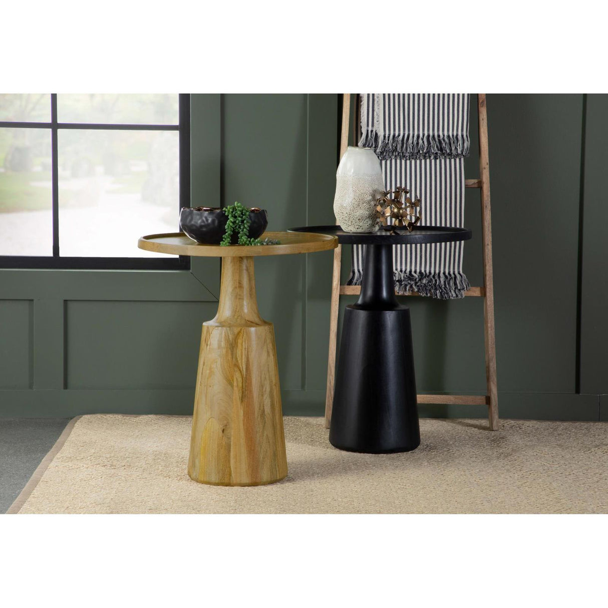  Coaster Furniture Ixia 915105 Round Solid Mango Wood Accent Side Table - Natural IMAGE 5