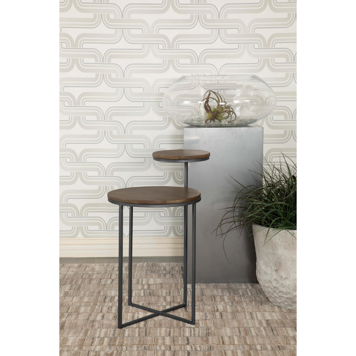  Coaster Furniture Yael 935980 Round Mango Wood Accent Side Table - Natural and Gunmetal IMAGE 5