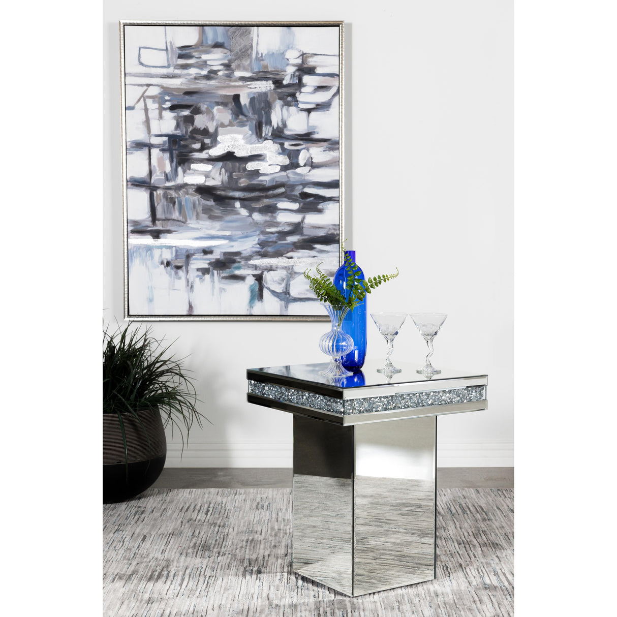  Coaster Furniture Elora 936137 Square Mirrored Accent Side Table - Silver IMAGE 3
