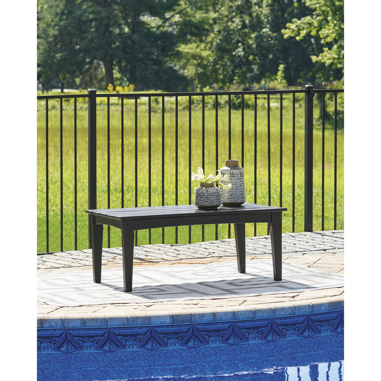  Signature Design by Ashley Hyland wave P108-701 Rectangular Cocktail Table IMAGE 5