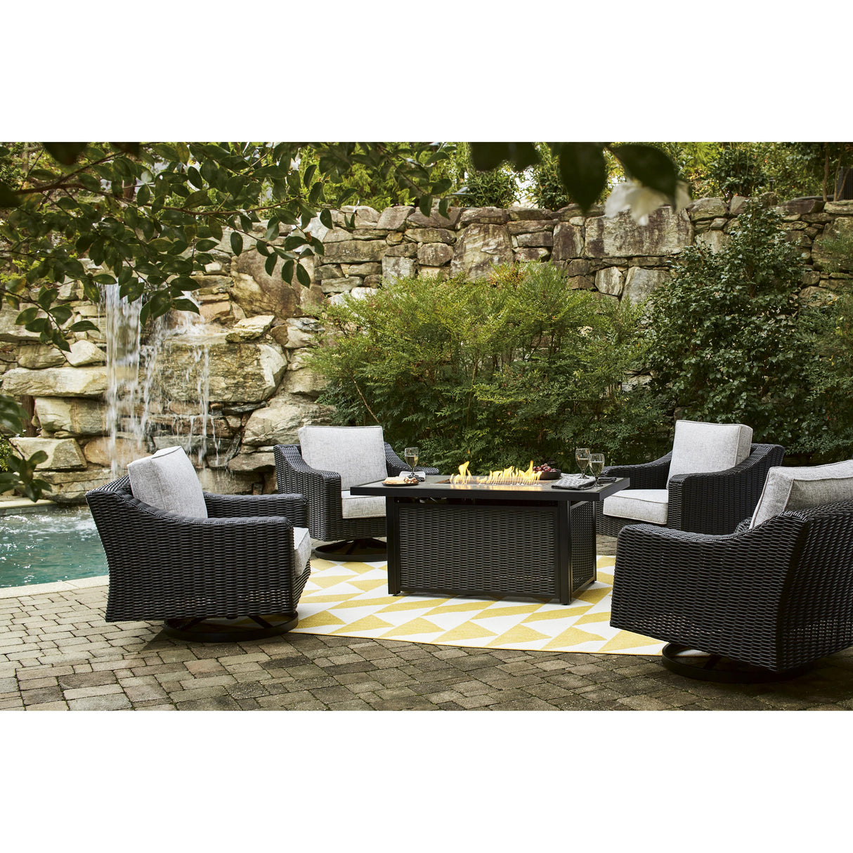  Signature Design by Ashley Beachcroft P792-773 Rectangular Fire Pit Table IMAGE 8