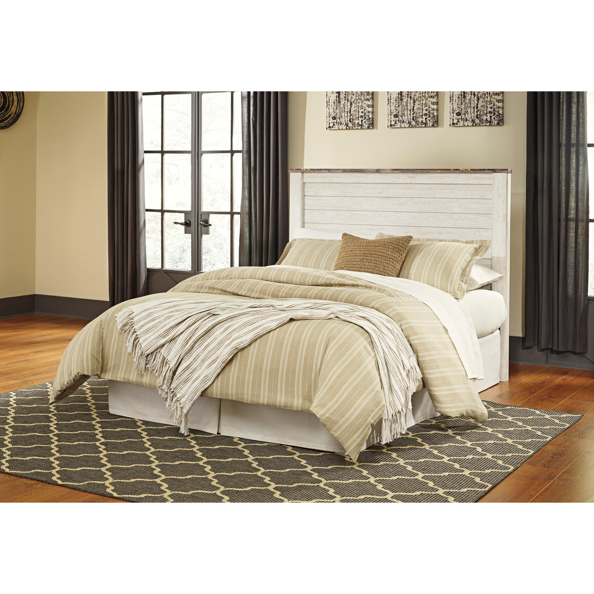  Signature Design by Ashley Willowton B267-57 Queen Panel Headboard IMAGE 2