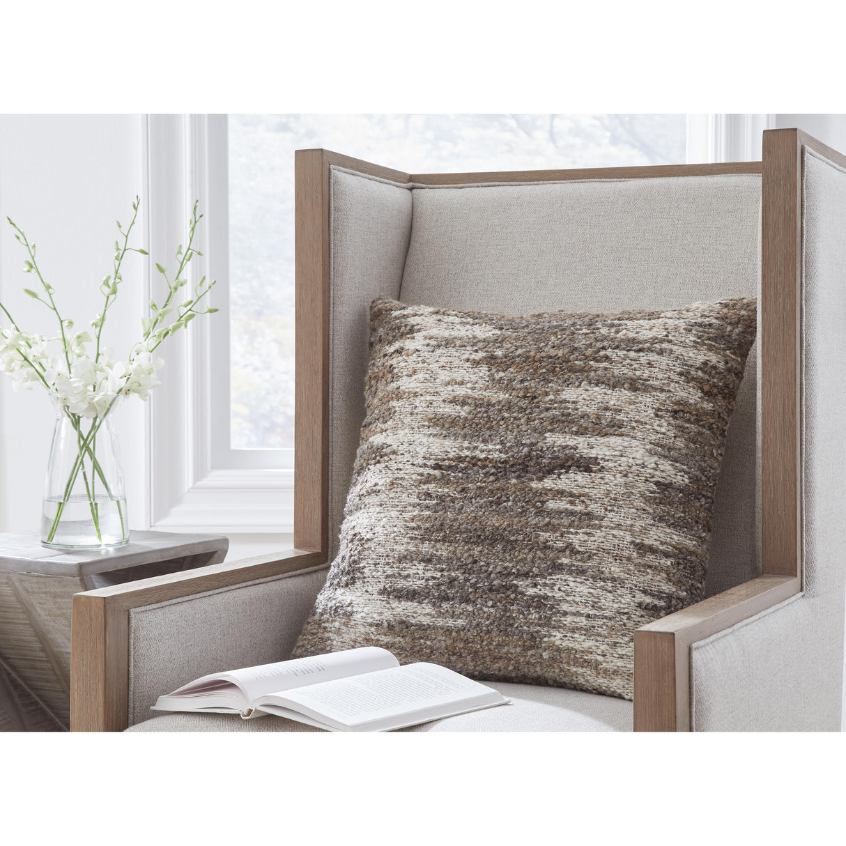  Signature Design by Ashley Nealton A1001050 Pillow IMAGE 4