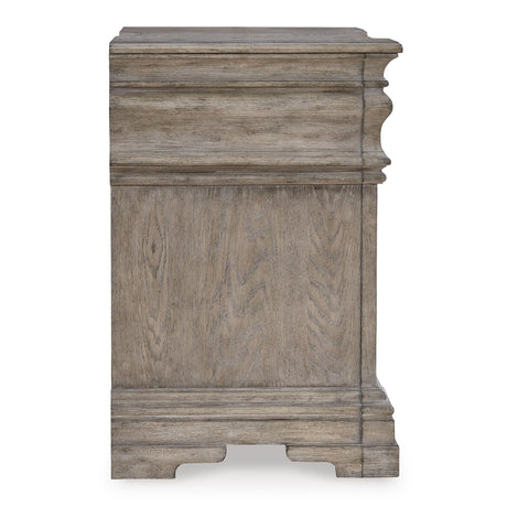  Signature Design by Ashley Blairhurst B916-93 Three Drawer Night Stand IMAGE 4