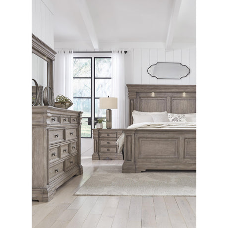  Signature Design by Ashley Blairhurst B916B4 King Panel Bed IMAGE 10