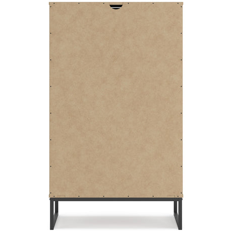  Signature Design by Ashley Deanlow EB1866-245 Five Drawer Chest IMAGE 5