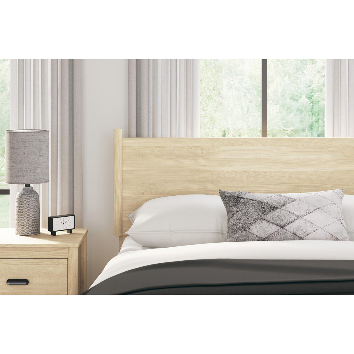  Signature Design by Ashley Cabinella EB2444-156 Full Panel Headboard IMAGE 3