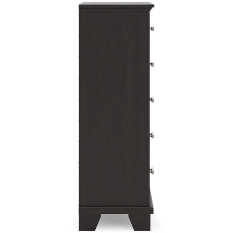  Signature Design by Ashley Covetown B441-46 Five Drawer Chest IMAGE 4