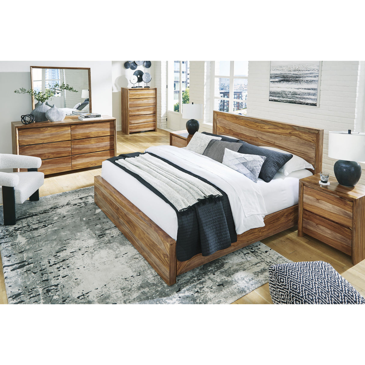  Signature Design by Ashley Dressonni B790B4 King Panel Bed IMAGE 9