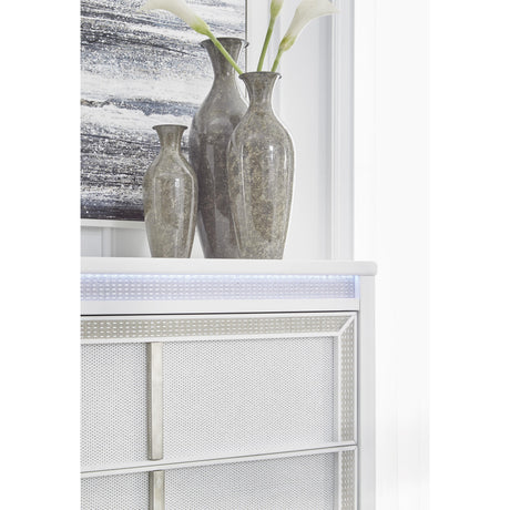  Signature Design by Ashley Chalanna B822-46 Five Drawer Chest IMAGE 6