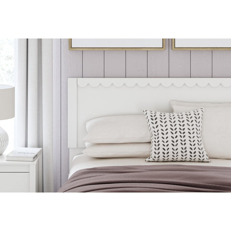  Signature Design by Ashley Hallityn EB1810B2 Full Panel Platform Bed IMAGE 7