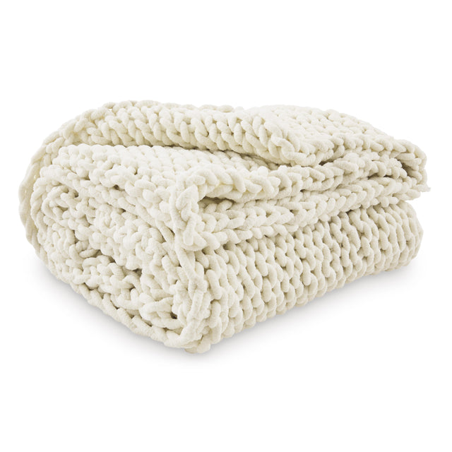  Signature Design by Ashley Chaddon A1001060 Throw IMAGE 1