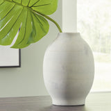  Signature Design by Ashley Clayson A2000653 Vase IMAGE 3