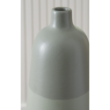  Signature Design by Ashley Peerland A2000656 Vase IMAGE 3