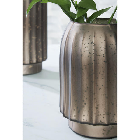  Signature Design by Ashley Briarcott A2000703 Vase IMAGE 3