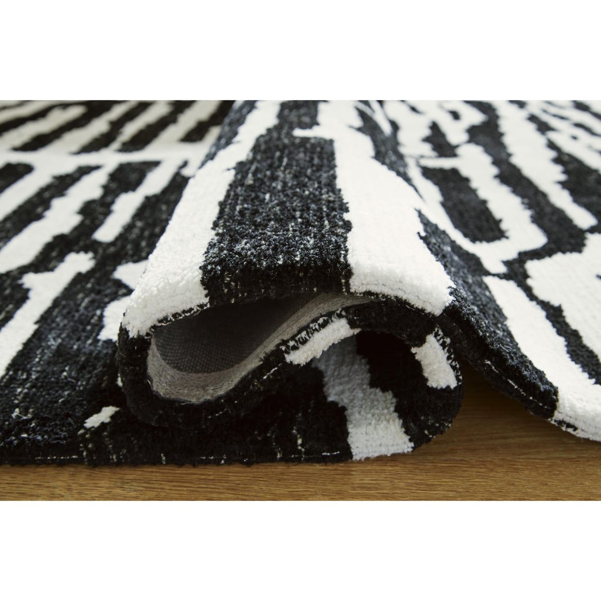  Signature Design by Ashley Bramshaw R406762 Medium Rug IMAGE 4