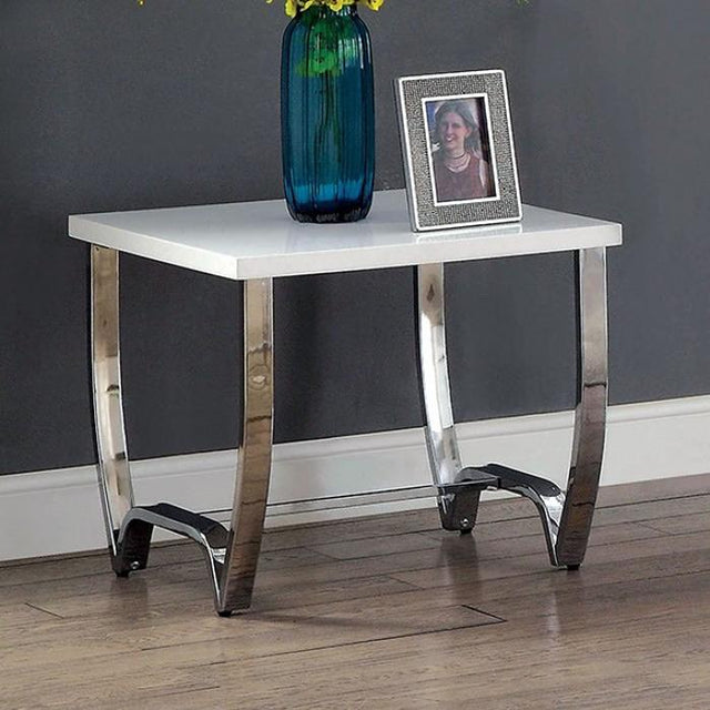  Furniture of America Trina End Table CM4058E IMAGE 1