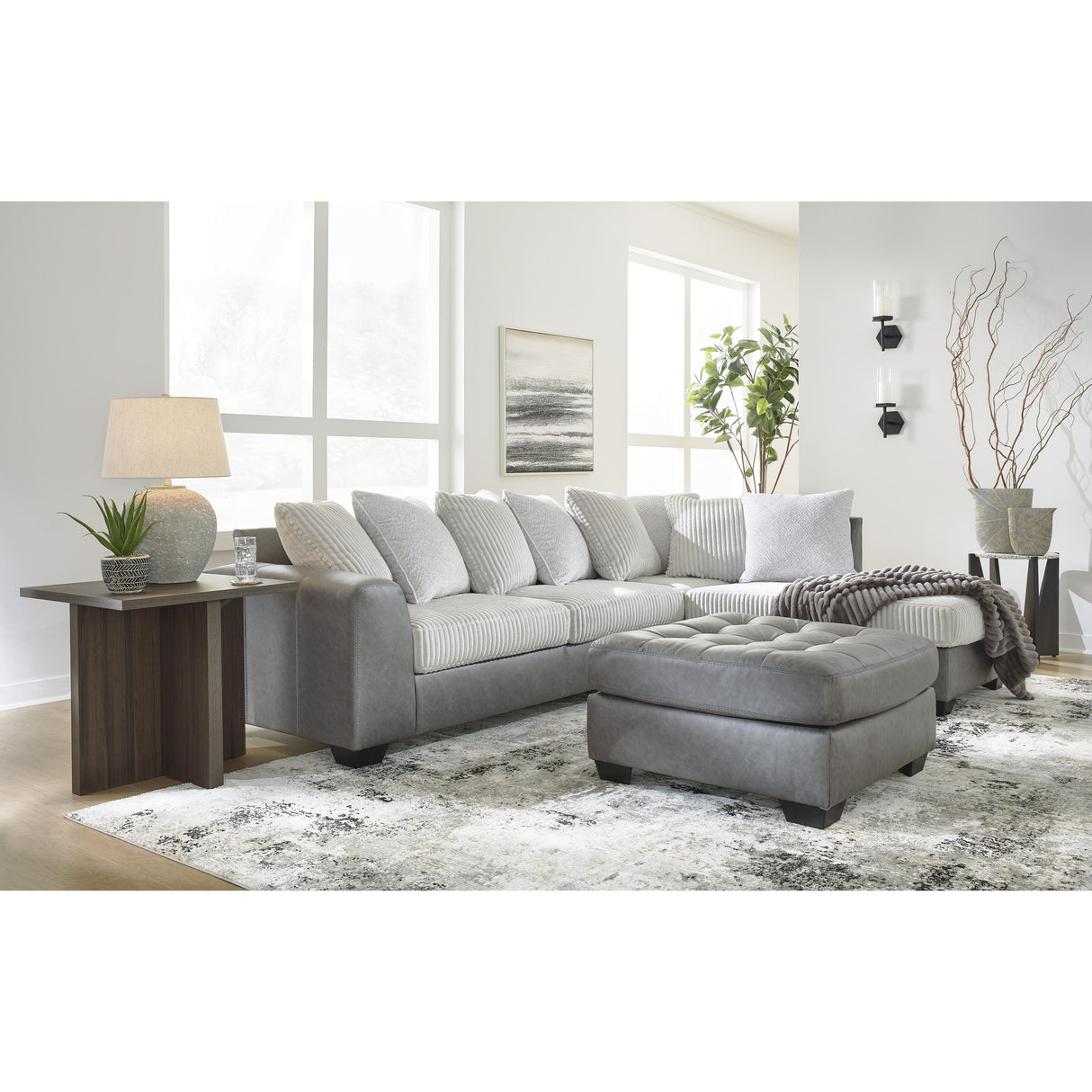  Benchcraft Clairette Court 3150308 Oversized Accent Ottoman IMAGE 4