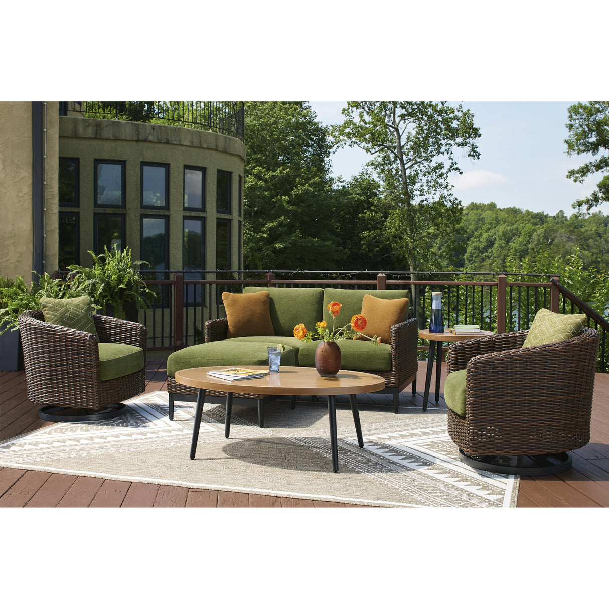  Signature Design by Ashley Horizon Hall P572-706 Round End Table IMAGE 9