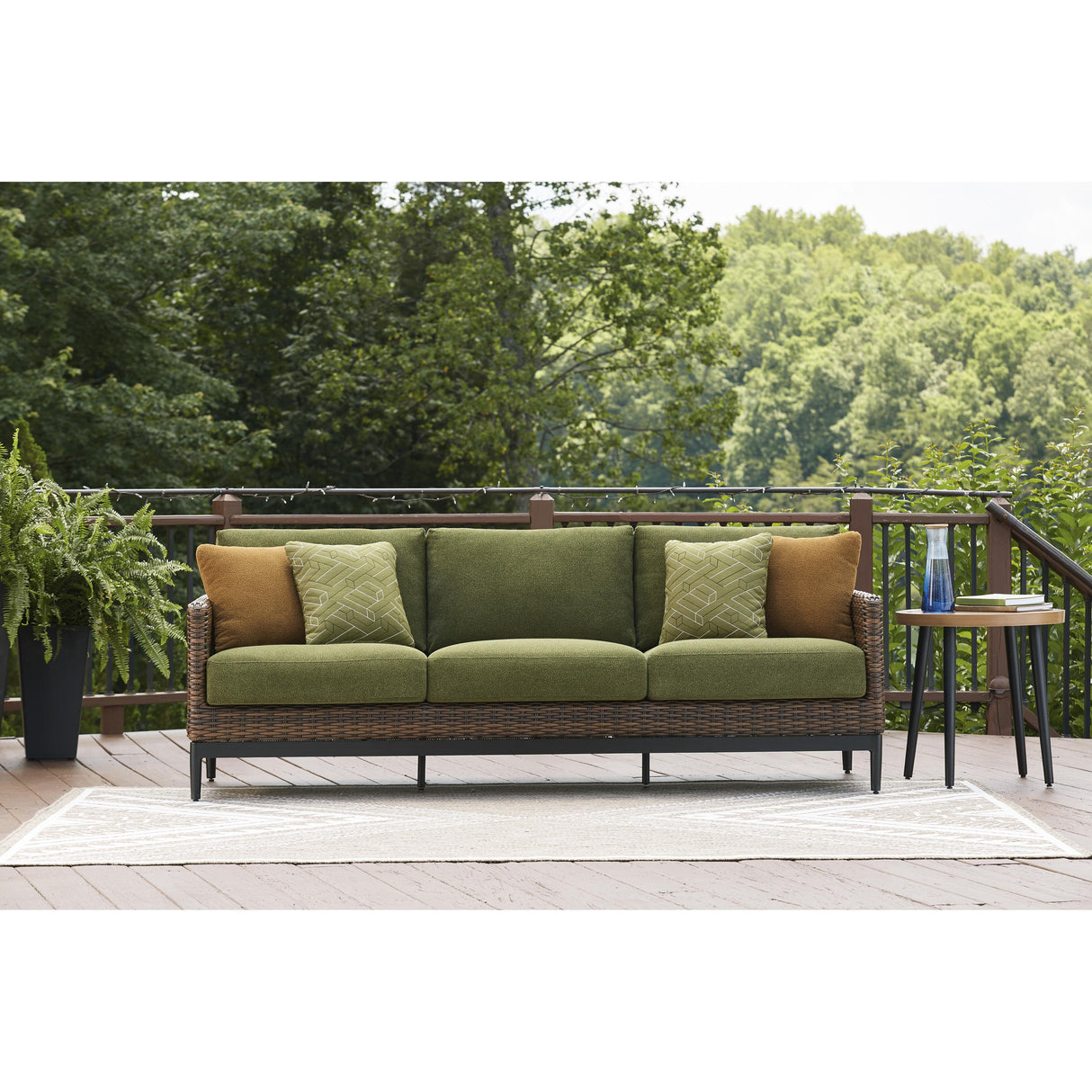  Signature Design by Ashley Horizon Hall P572-838 Sofa with Cushion IMAGE 5