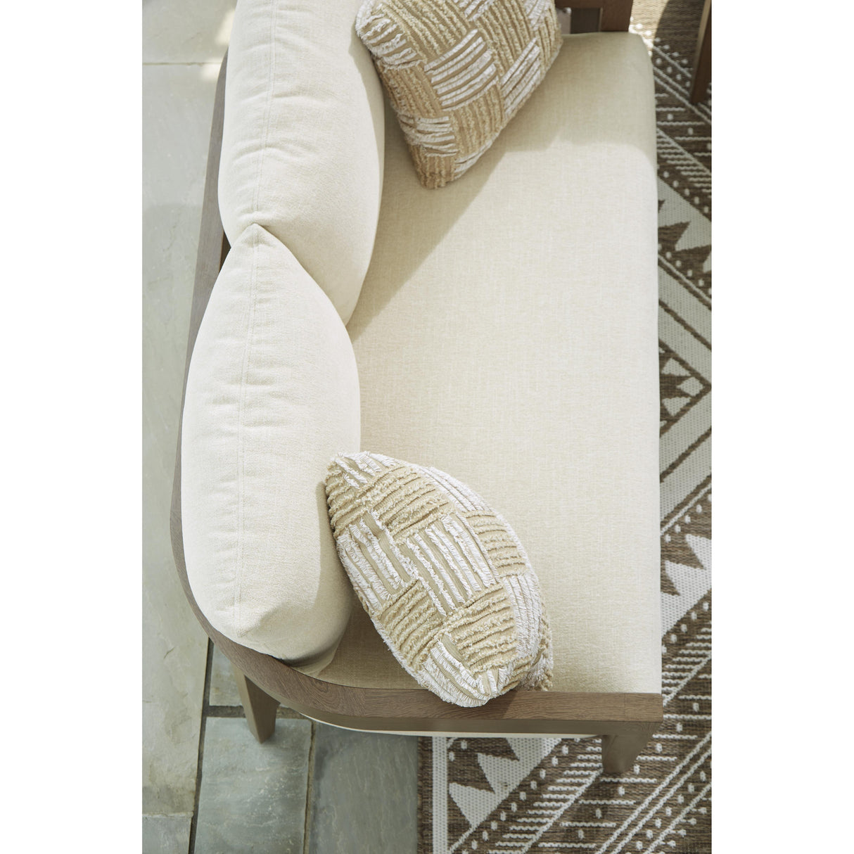  Signature Design by Ashley Serene Bay P671-835 Loveseat with Cushion IMAGE 8
