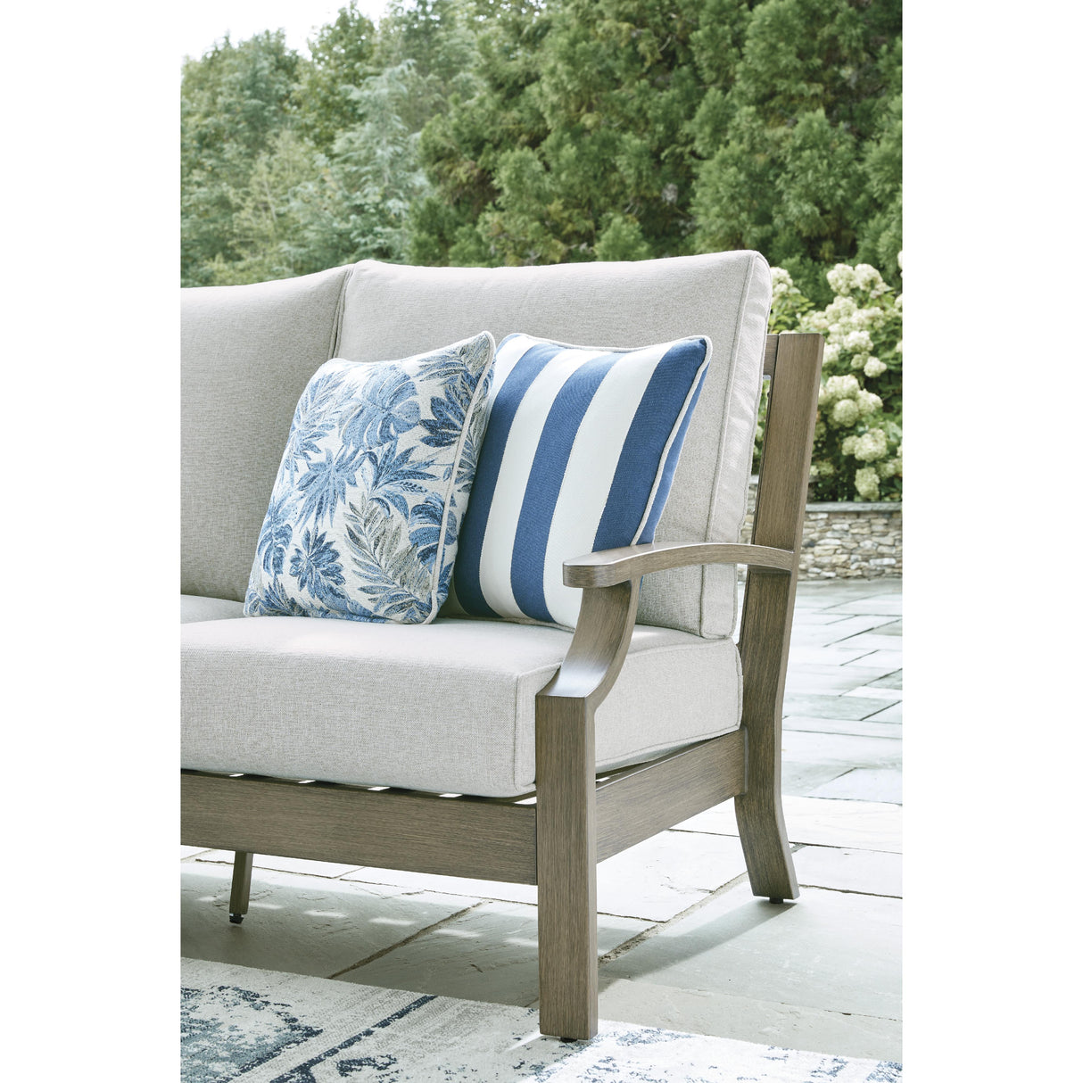  Signature Design by Ashley Rainier Ranch P701-838 Sofa with Cushion IMAGE 6