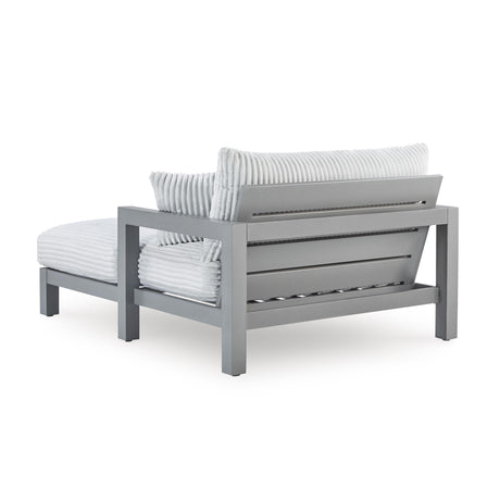  Signature Design by Ashley Hurley Park PCP695-815 Chaise Lounge with Cushion IMAGE 3