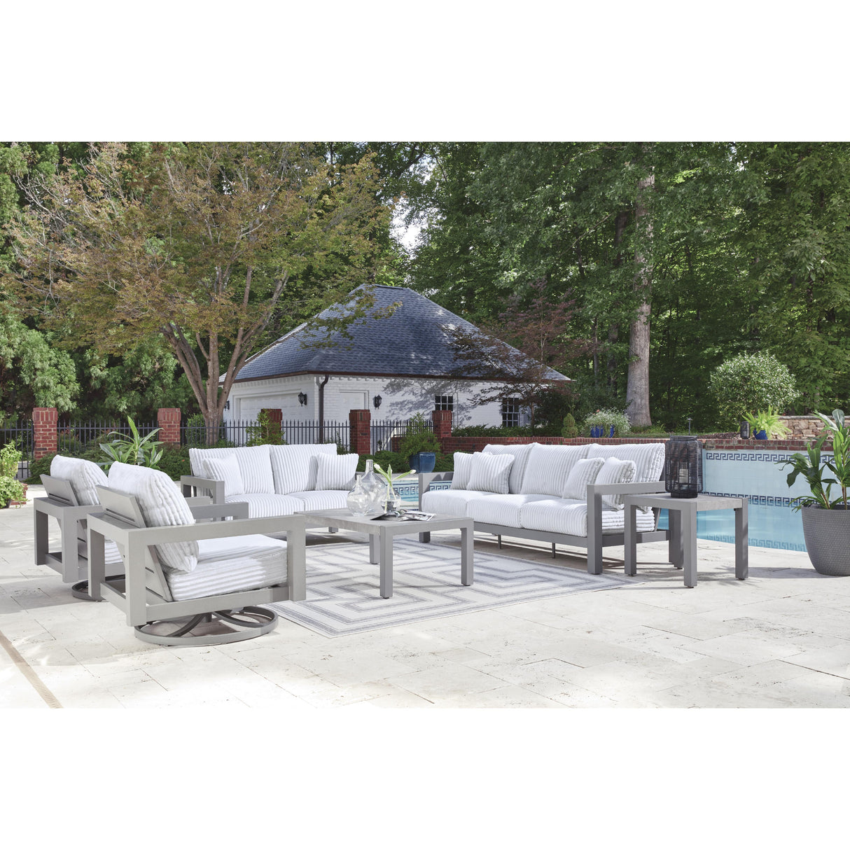  Signature Design by Ashley Hurley Park PCP695-838 Sofa with Cushion IMAGE 5