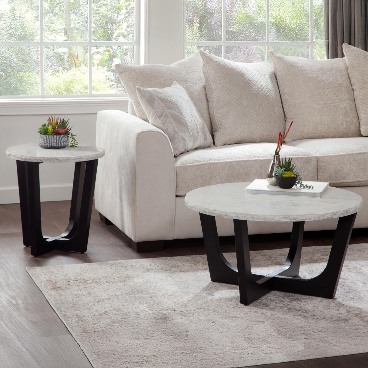  Steve Silver Furniture Chrissy CH200WRE White Marble Top End Table IMAGE 8
