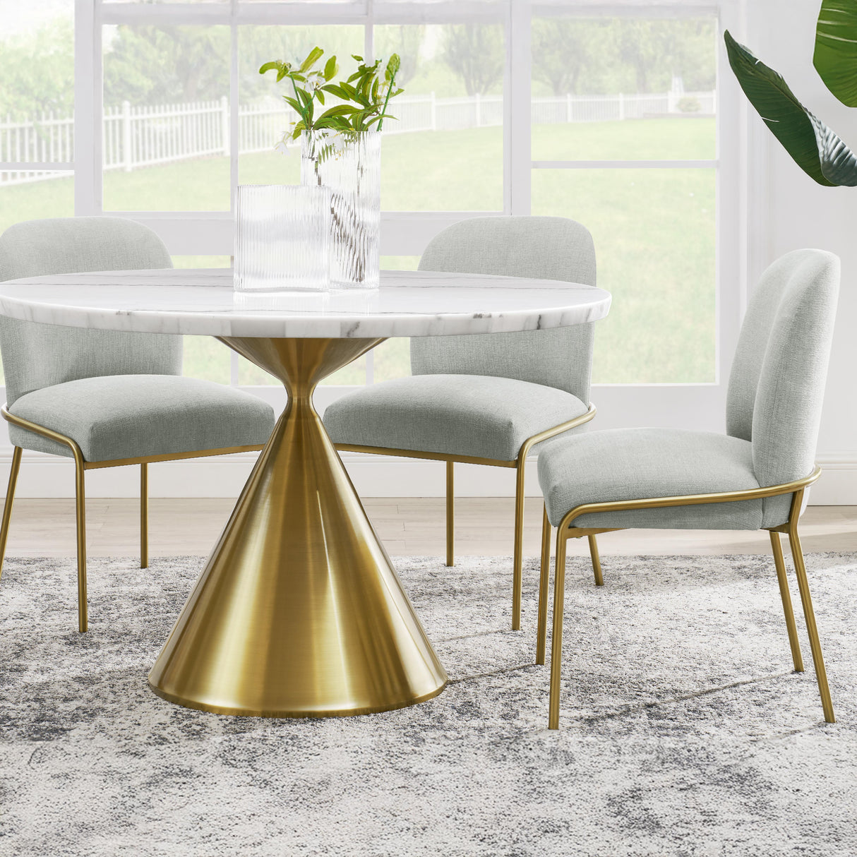  Steve Silver Furniture Conrad CD480-DTB-WGD Gold Base Dining Table IMAGE 7