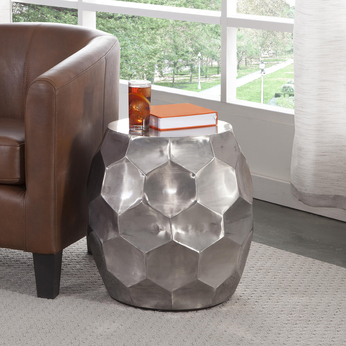  Steve Silver Furniture Stomp ST200EN Round End Table IMAGE 2