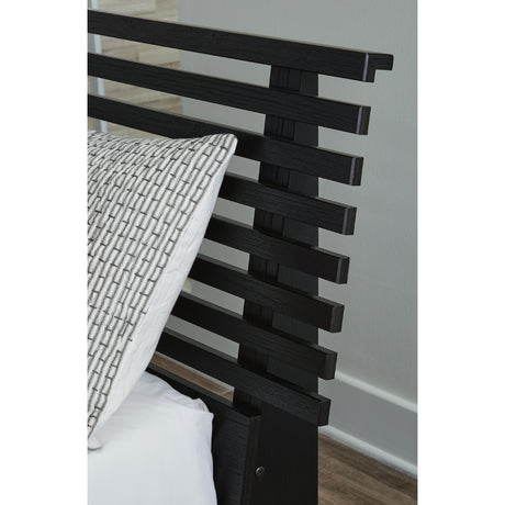  Signature Design by Ashley Danziar B1013-187 Full Slat Headboard IMAGE 2