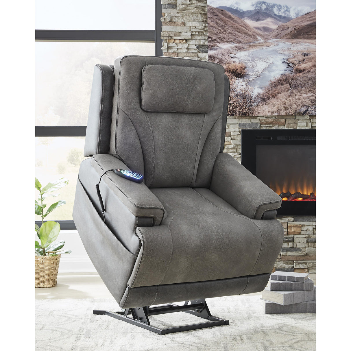  Signature Design by Ashley 4Z-Peaceful Pause PC1210412 Power Lift Recliner IMAGE 9