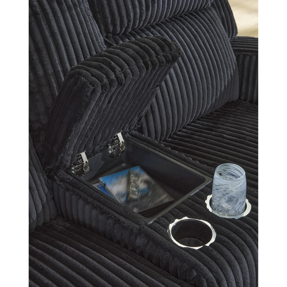  Signature Design by Ashley Forest Lake PC6420218 Power Reclining Loveseat with Console and Adjustable Headrest IMAGE 6