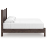  Signature Design by Ashley Pamytta PCB2614B27 King Panel Platform Bed IMAGE 3