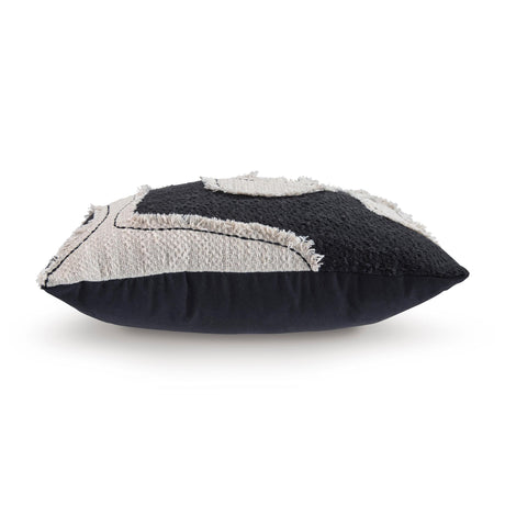  Signature Design by Ashley Veerbank A1001114 Pillow IMAGE 3