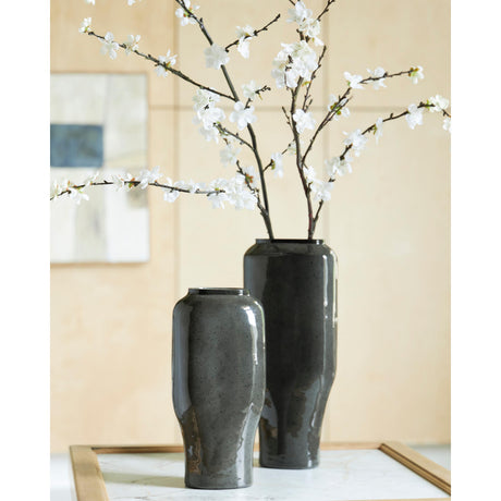  Signature Design by Ashley Kierlain A2000808 Vase IMAGE 3