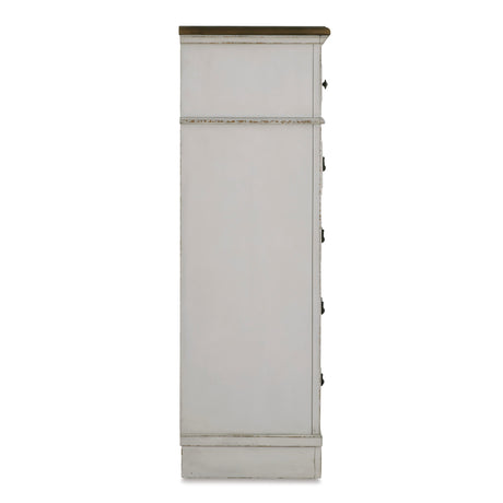  Signature Design by Ashley Blendon B747-46 Five Drawer Chest IMAGE 4