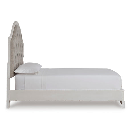  Signature Design by Ashley Blendon B747B2 Queen Upholstered Panel Bed IMAGE 3