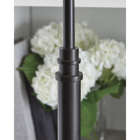  Signature Design by Ashley Wimner L208464 Metal Table Lamp IMAGE 3