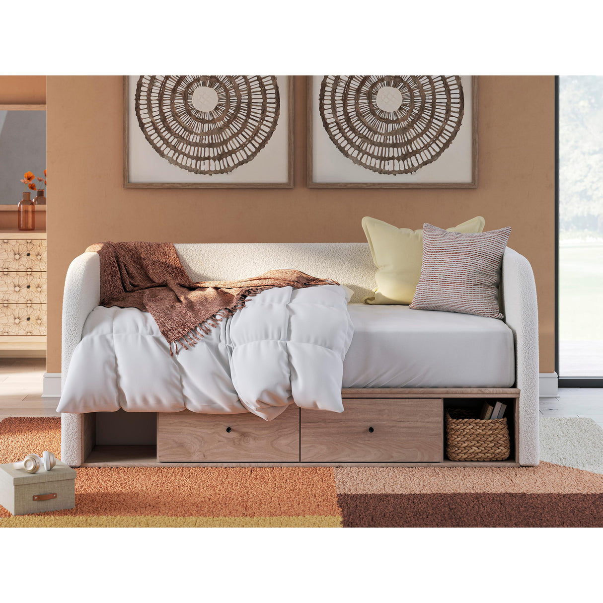  Signature Design by Ashley Arloster PCB1566-36 Bedroom Mirror IMAGE 11