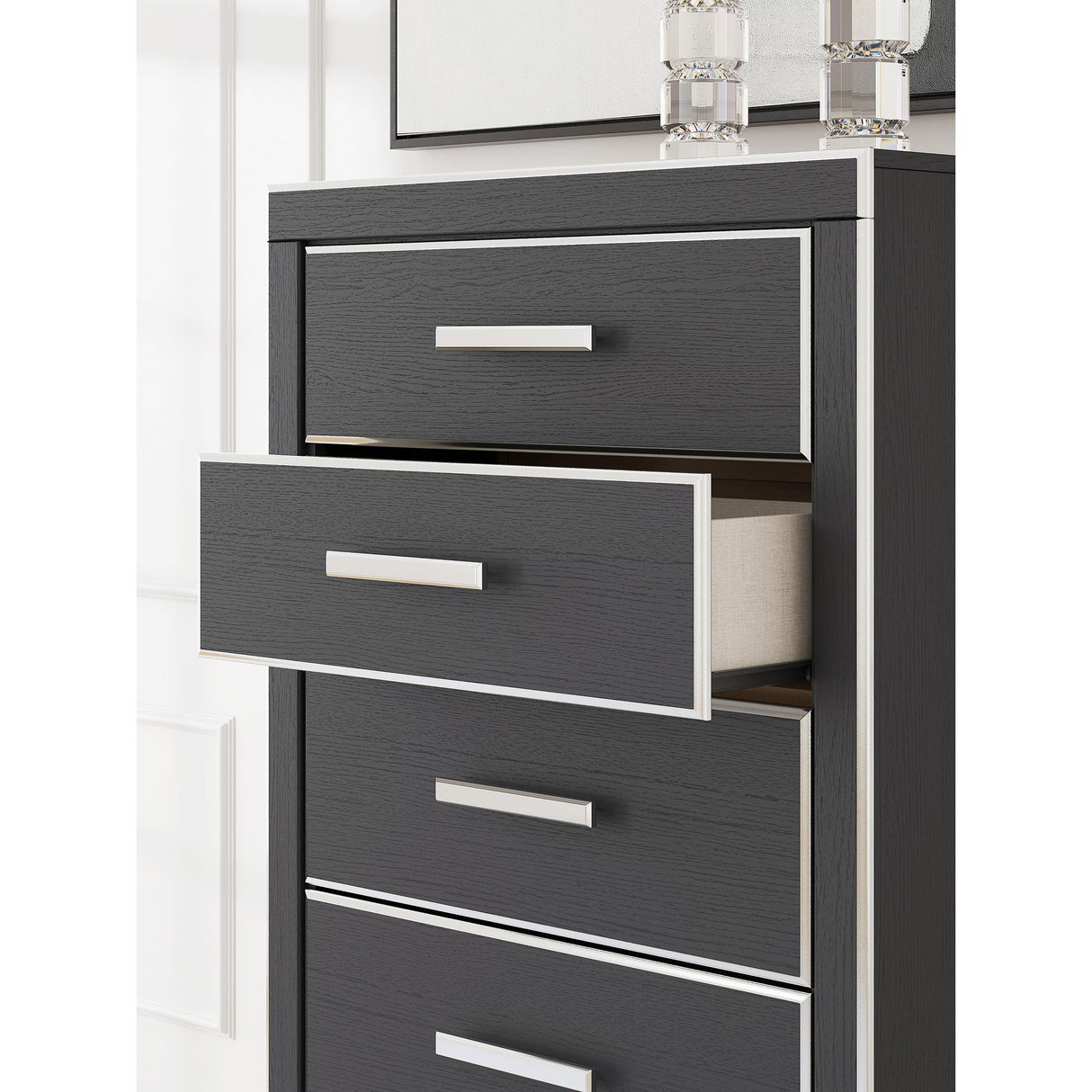  Signature Design by Ashley Zuraleus PCB3380-46 Five Drawer Chest IMAGE 7