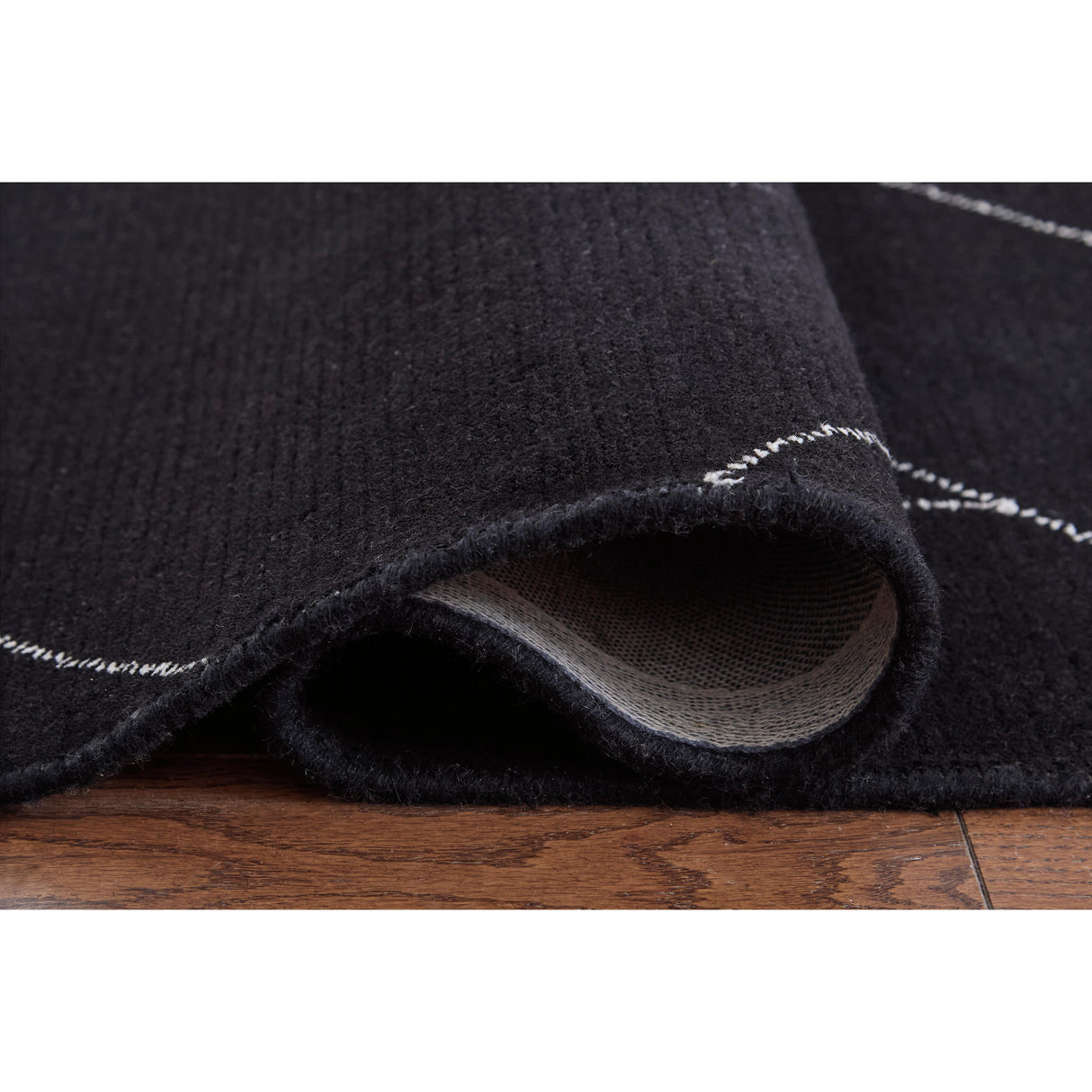  Signature Design by Ashley Marav R407532 Medium Rug IMAGE 4