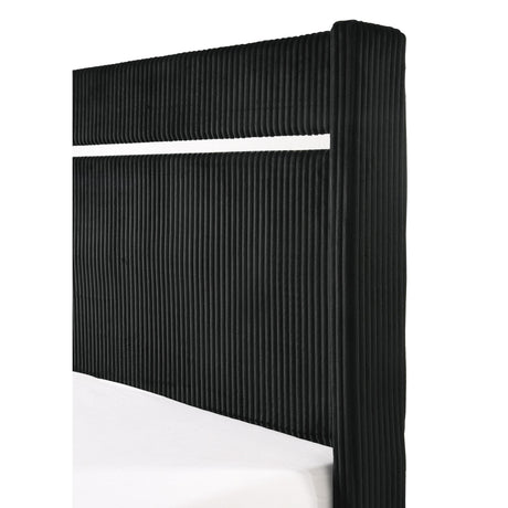  Crown Mark Gennro B9295-K King Bed IMAGE 5
