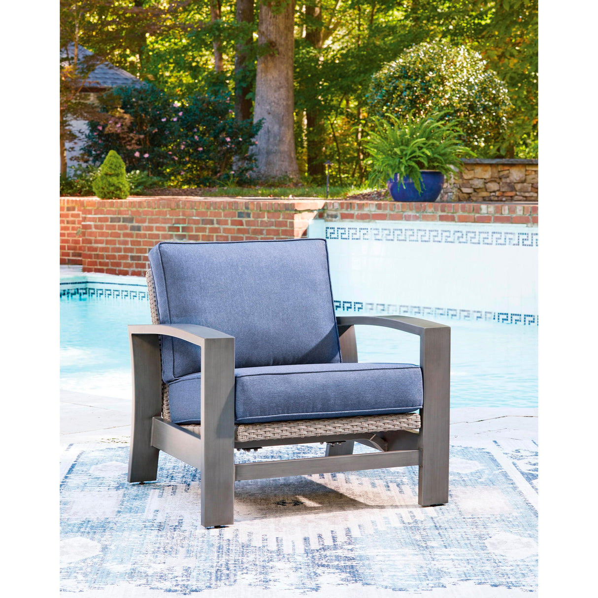 Signature Design by Ashley Half Moon Beach PCP418-820 Spring Lounge Chair IMAGE 4