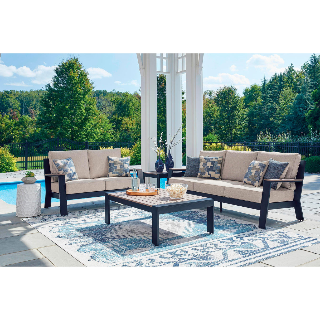  Signature Design by Ashley East Beach PCP587-835 Loveseat with Cushion IMAGE 6