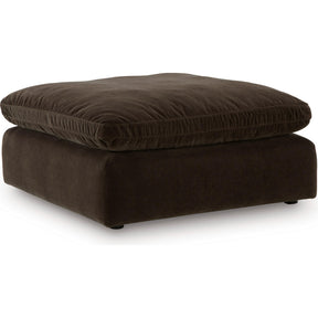  Benchcraft Maxton Heights Fabric Ottoman 6780708 IMAGE 1