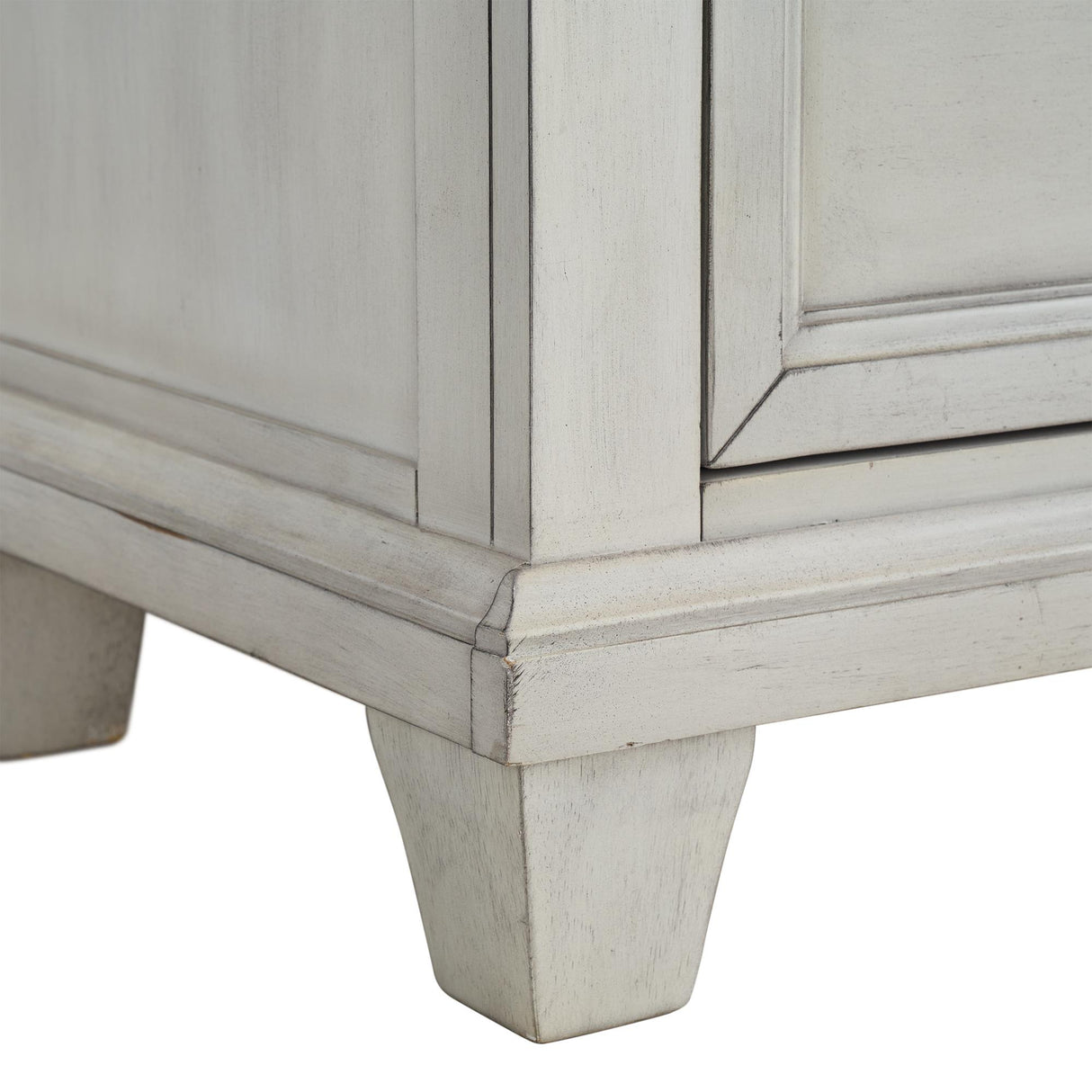  Elements International McCoy B-10530-7-DR 7-Drawer Dresser IMAGE 6
