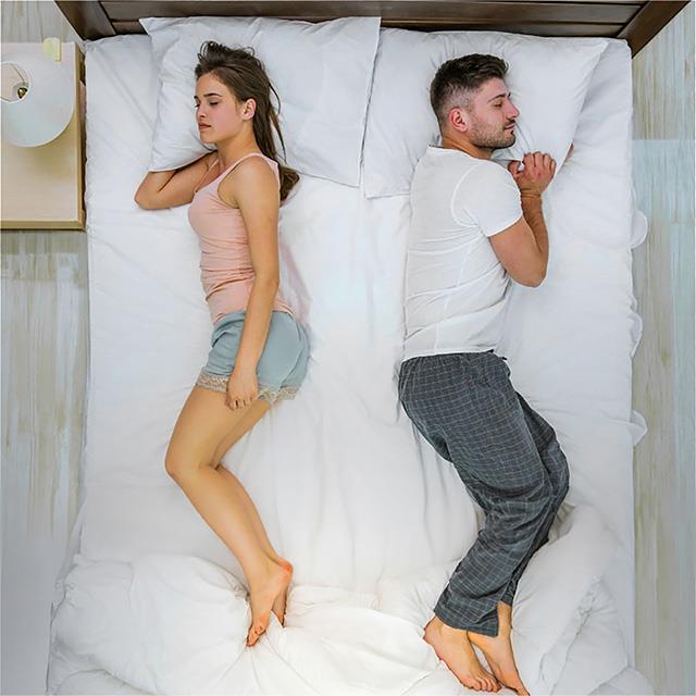  Furniture of America Edelweiss DM2012-EK 12" King Memory Foam Mattress IMAGE 2